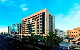 Nojoum Hotel Apartments 4*